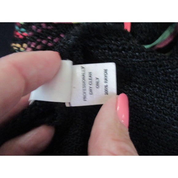 Manra & Mei M Mary Sui Sweater Knit OOAK Thread Clothing Art - Picture 9 of 10